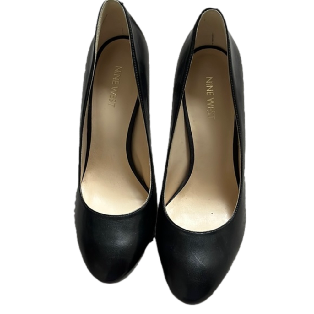 Nine West black heels Sz 8.5